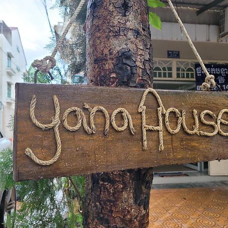 Yana House Phnom Penh Hotel Kültér fotó