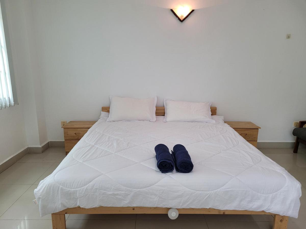 Yana House Phnom Penh Hotel Kültér fotó