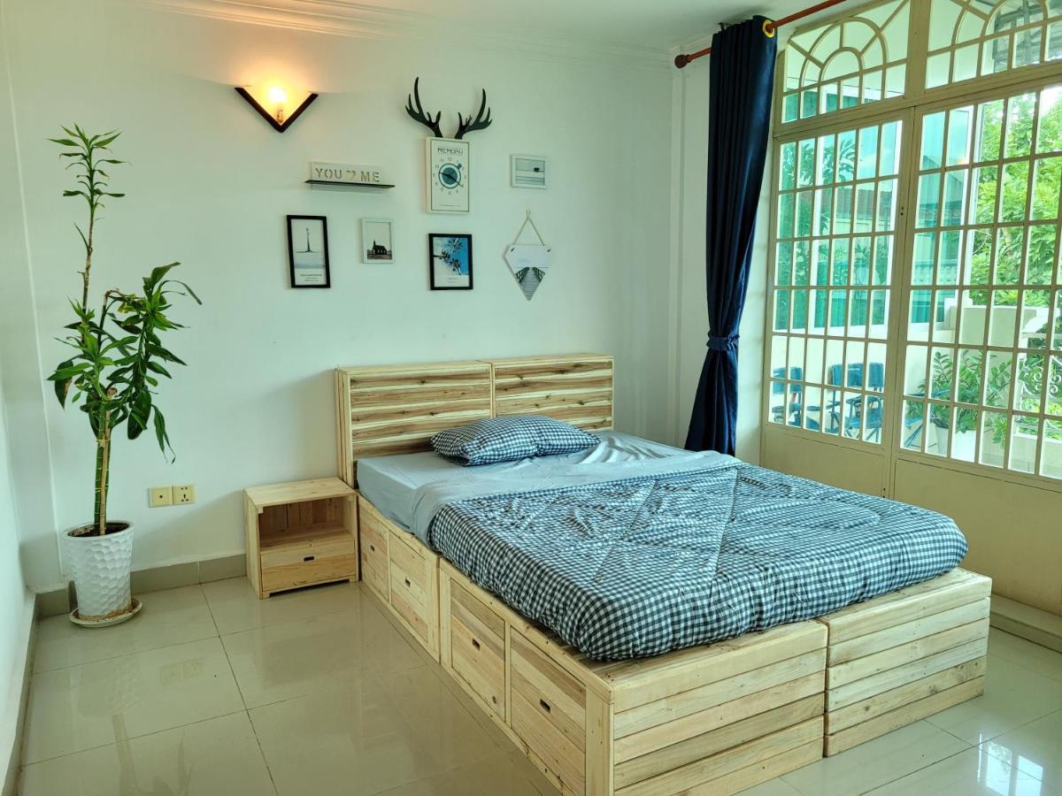 Yana House Phnom Penh Hotel Kültér fotó