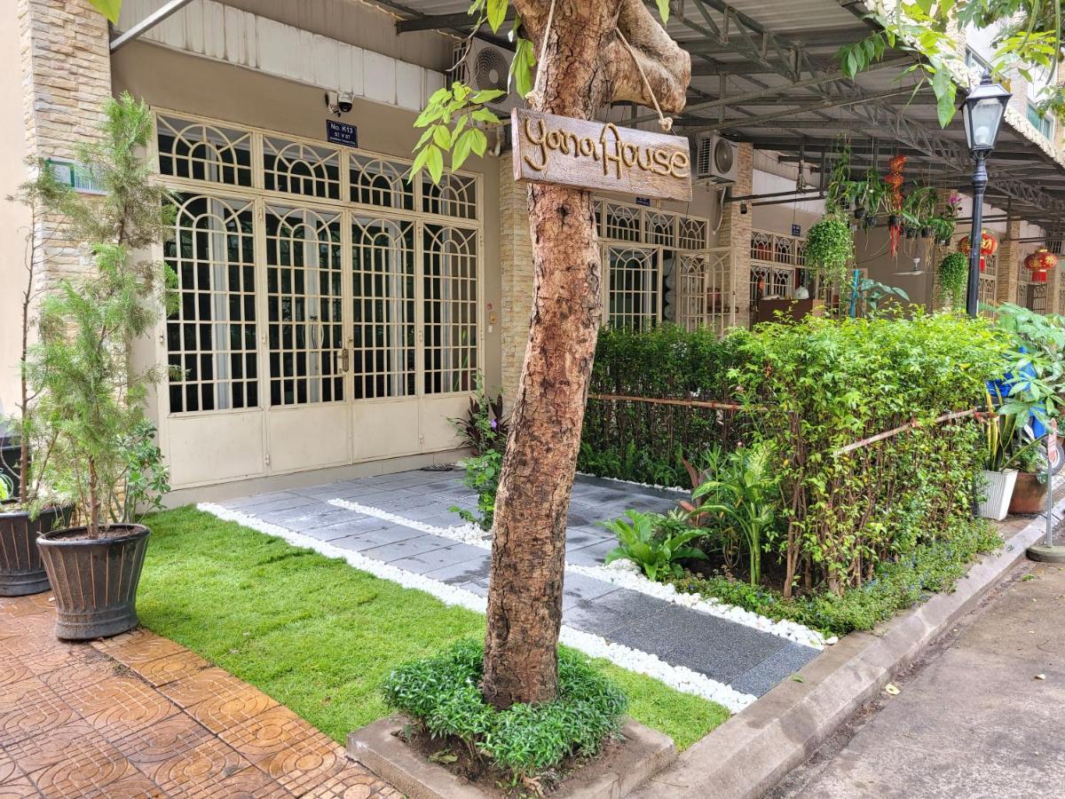 Yana House Phnom Penh Hotel Kültér fotó